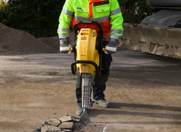 2-Stroke Breaker